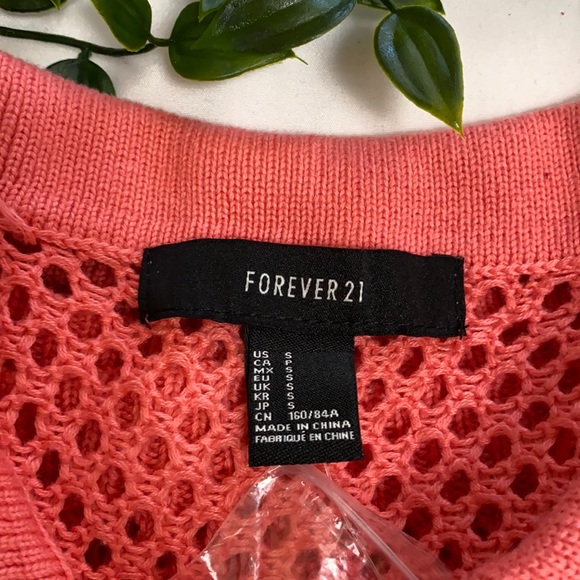 Pink retro Forever 21 knitted polo top - Picture 3 of 3